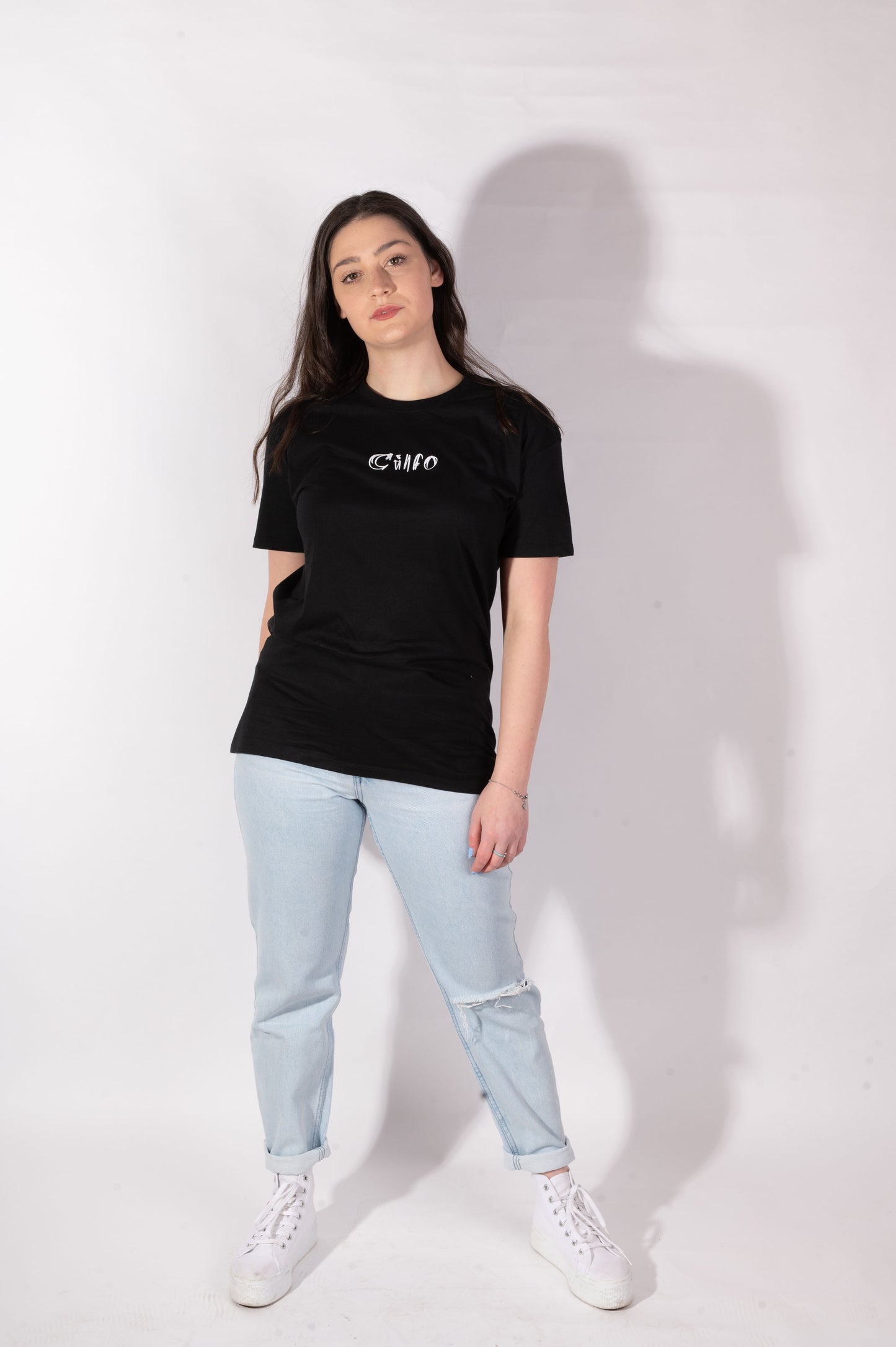 T-shirt Nera Logo Minimal - Donna